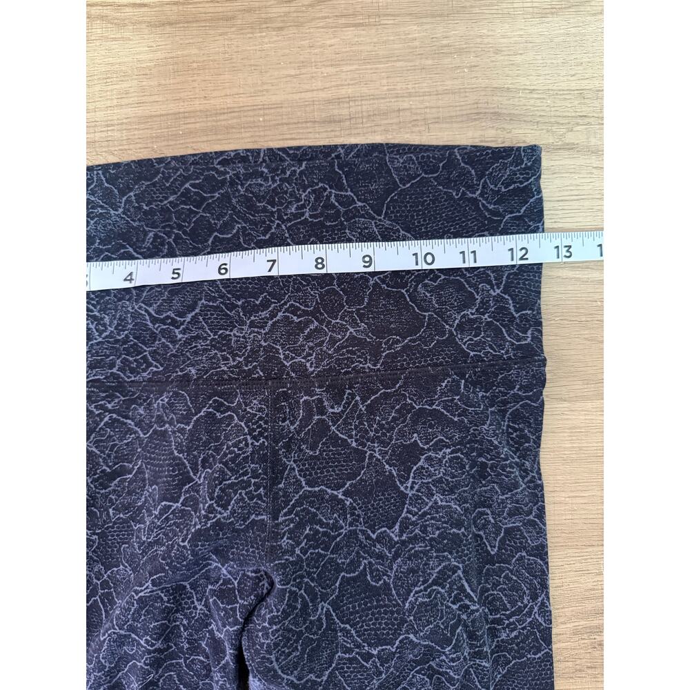 Lululemon Align Pant Full Length 28" Lacescape Dark Cast Black size 6 - Picture 6 of 7